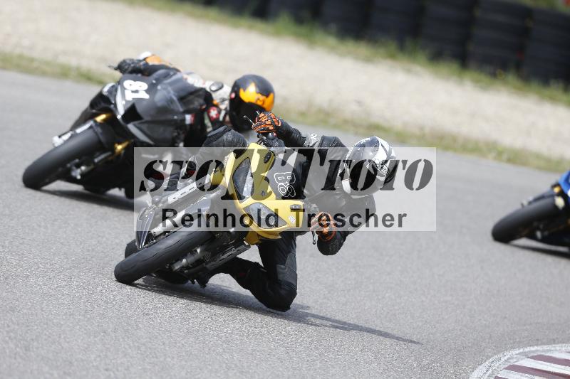 /10 20.04.2026  Pluess Moto Sport ADR/Freies Fahren/88